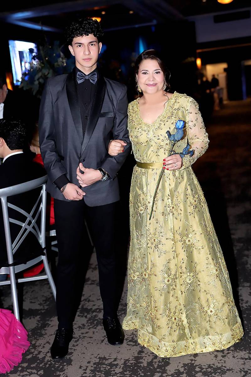 Ary Contreras y Lorena Bautista.