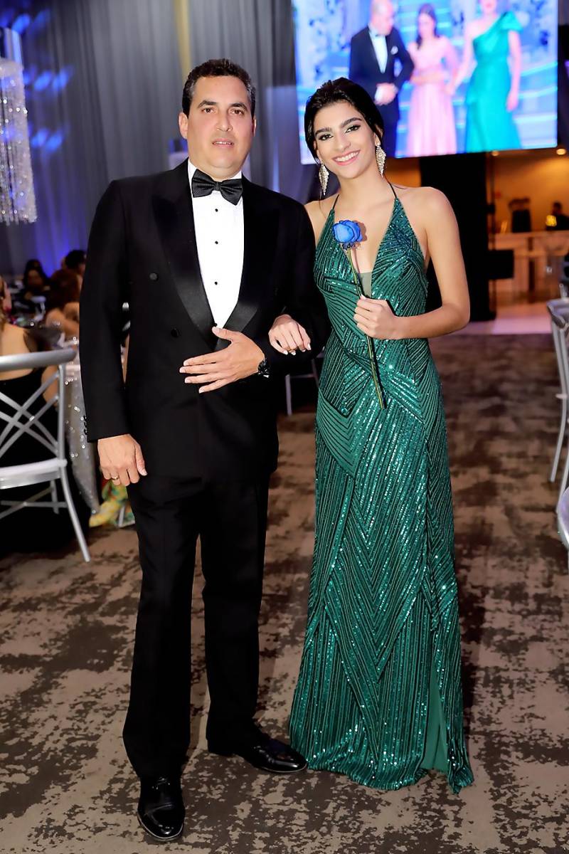 Alfonso Ayón con su hija Isabella 