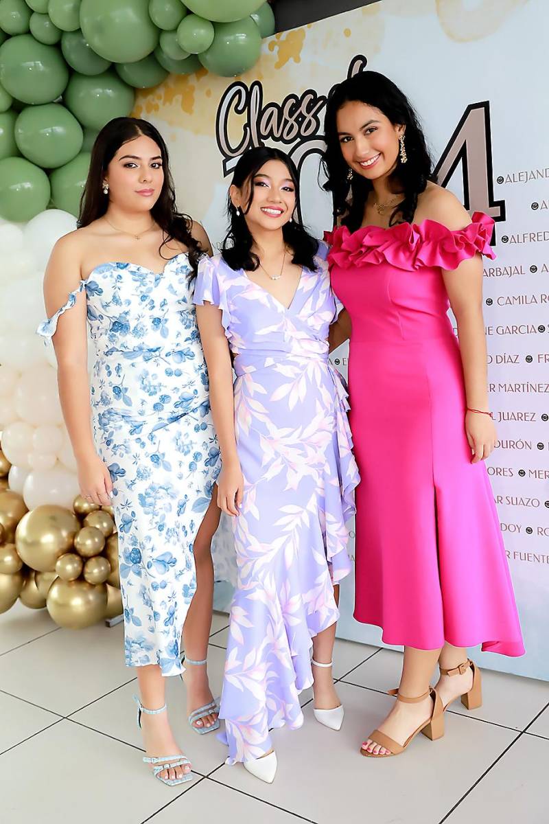 Jhasi Calderón, Ashley Lee y Abril Fonseca