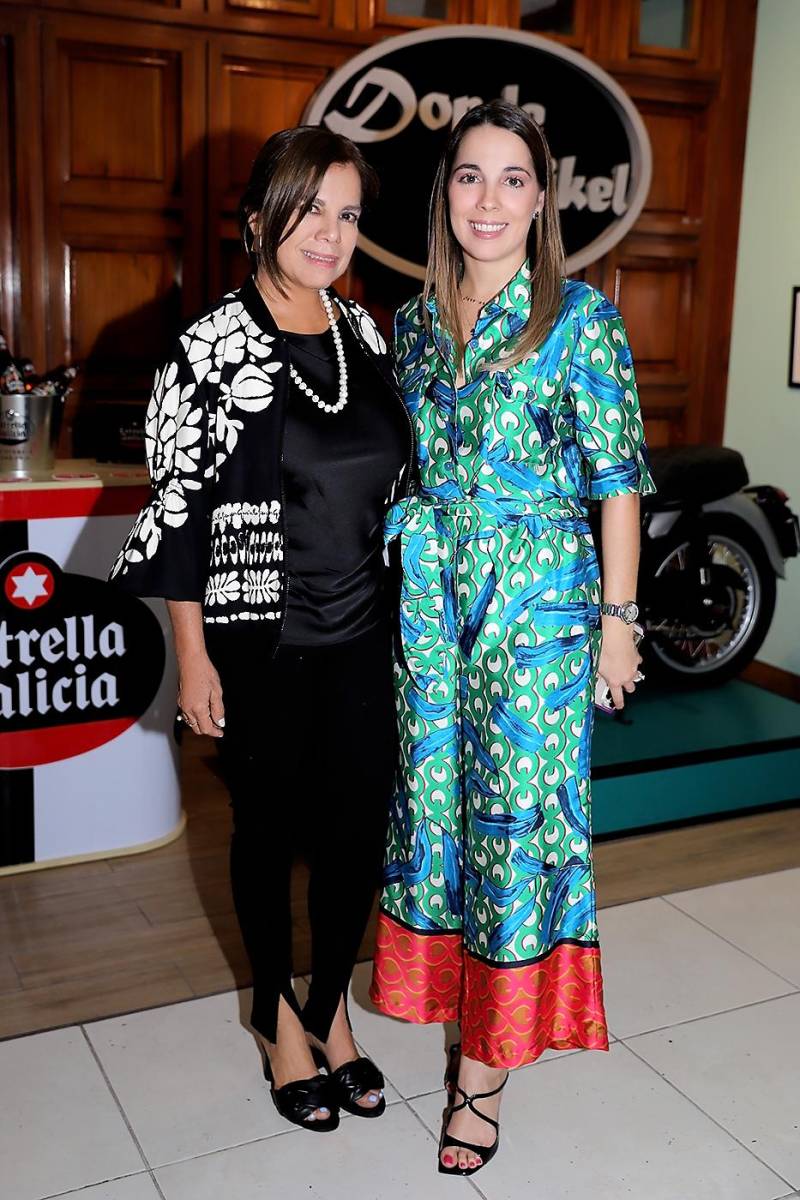 Carmen de la Vega y Carmen de la Vega