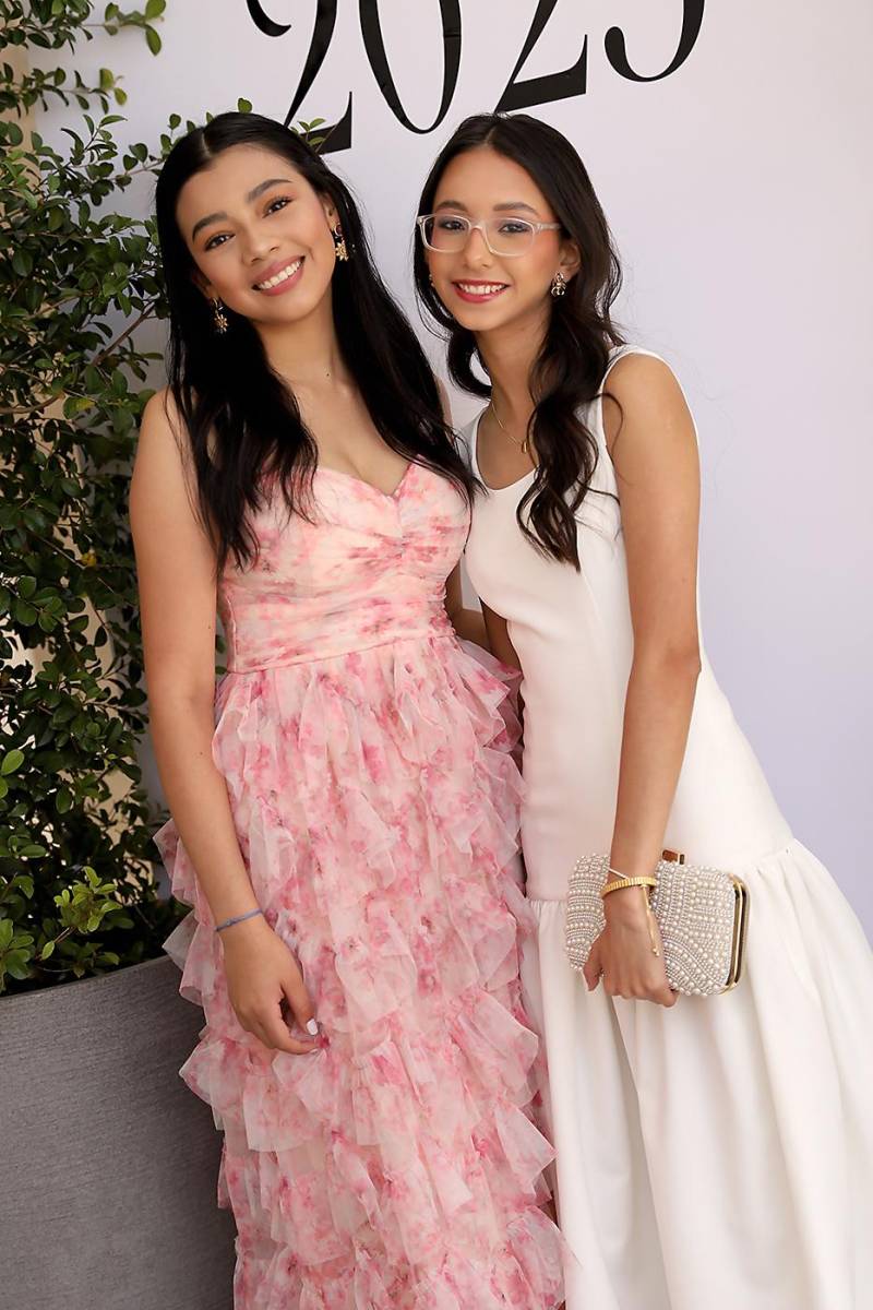Ana Hernández e Indhira Martel.