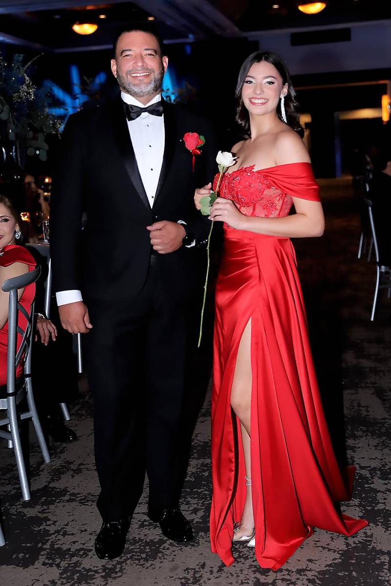 Lempira Rafael y Lía Rodas.