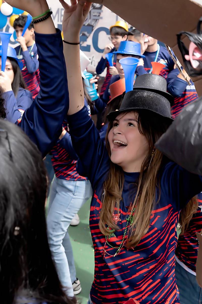 Entrance de los seniors 2024 de England School