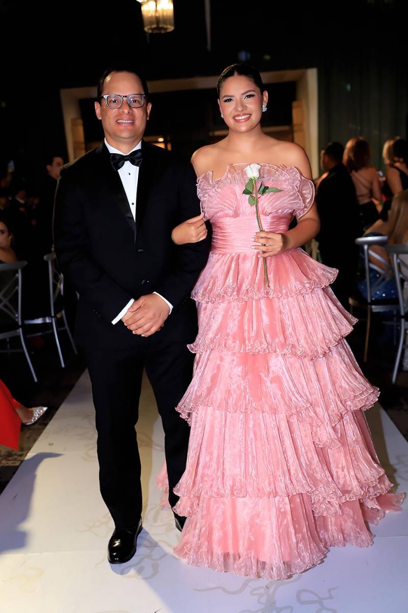 Frank y Mariana Paz.