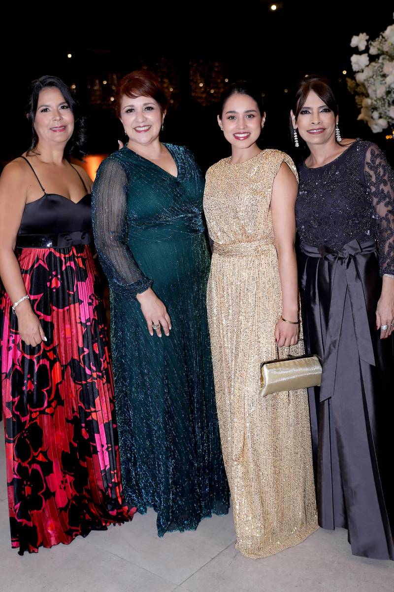 La boda de Helen Zamora y Alex Cosenza