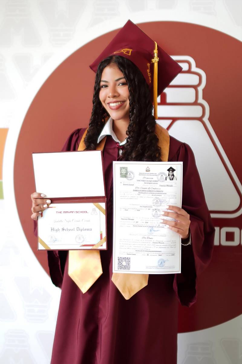 Graduación de los seniors 2026 de Mayan School
