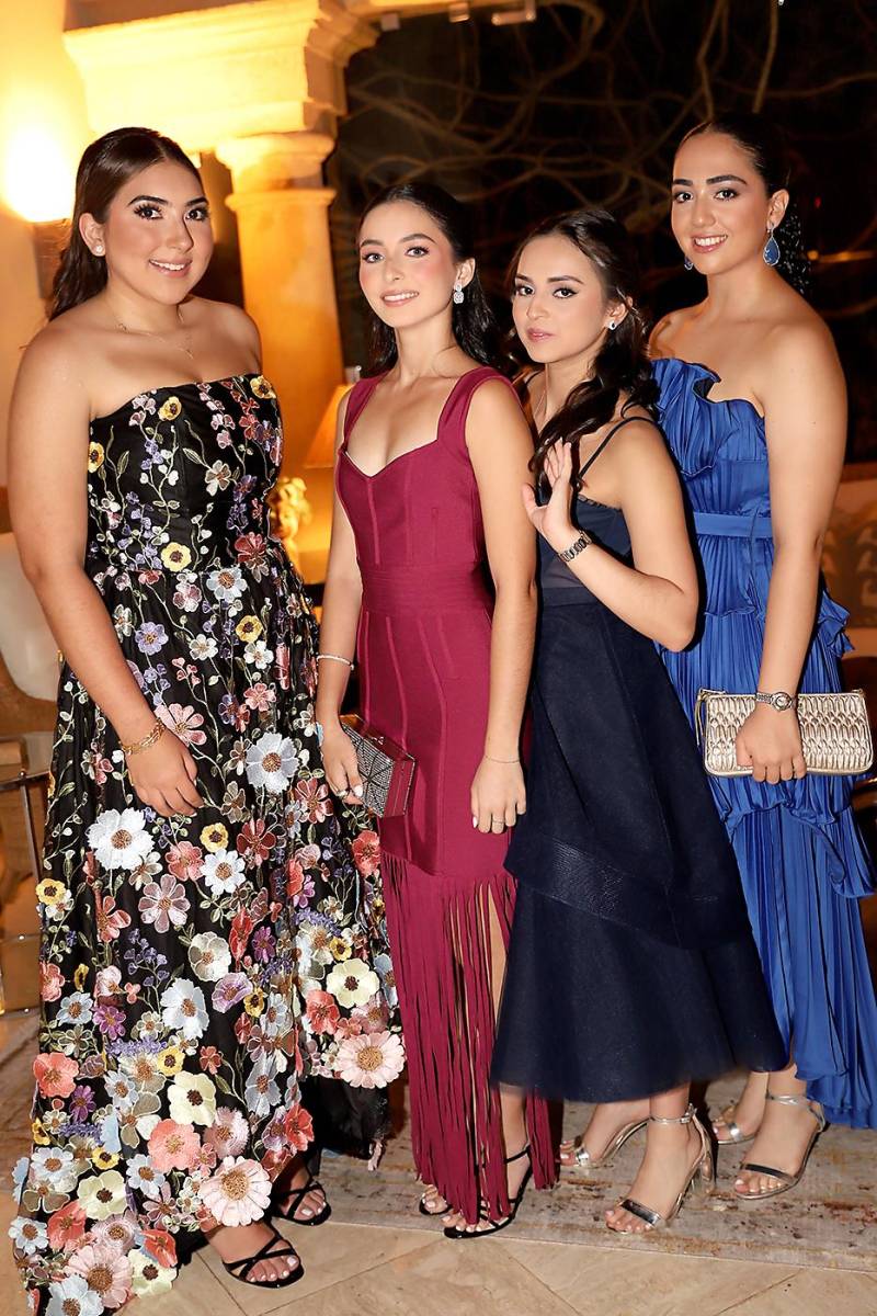 Isabella Maradiaga, Elena Godoy, Sofía Reyes y Adriana Atala.