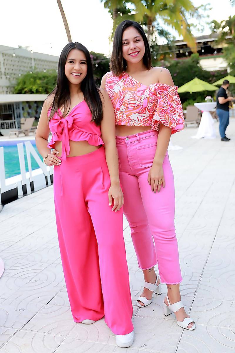 Norma Farías y Mónica Mencia.