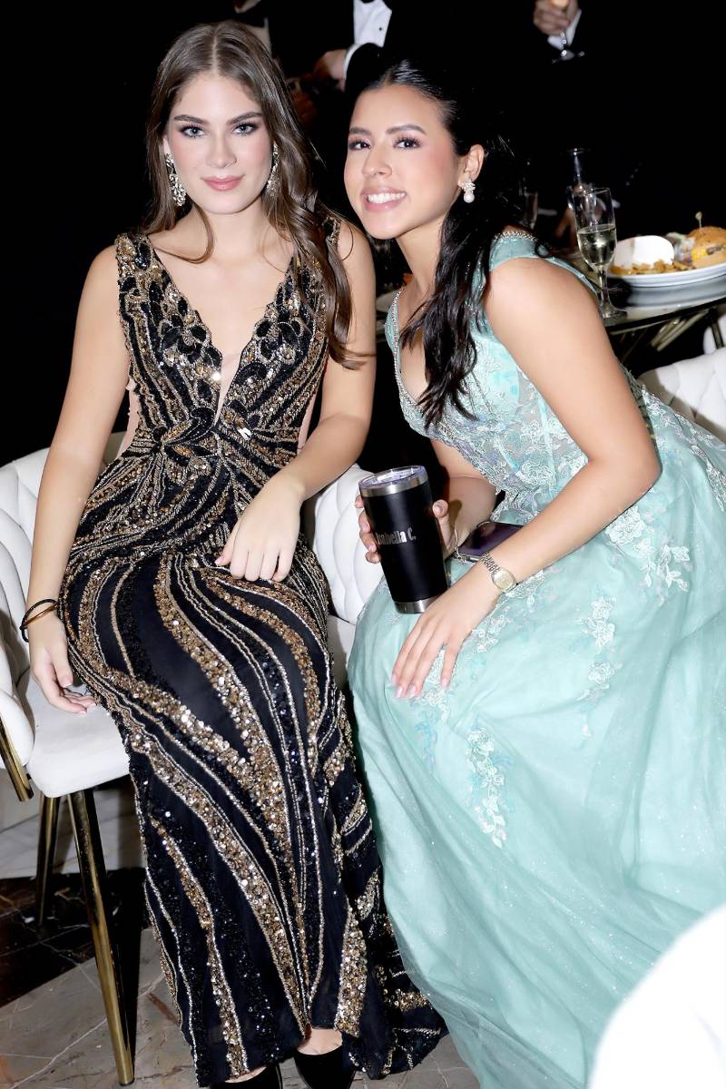 Invitados a la Prom 2026 de la Academia Los Pinares