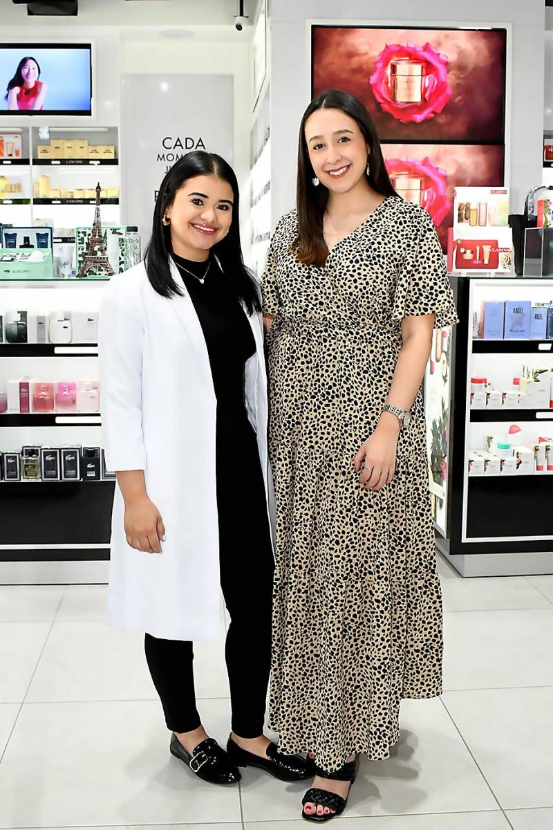 María José Flores y Marcela del Cid