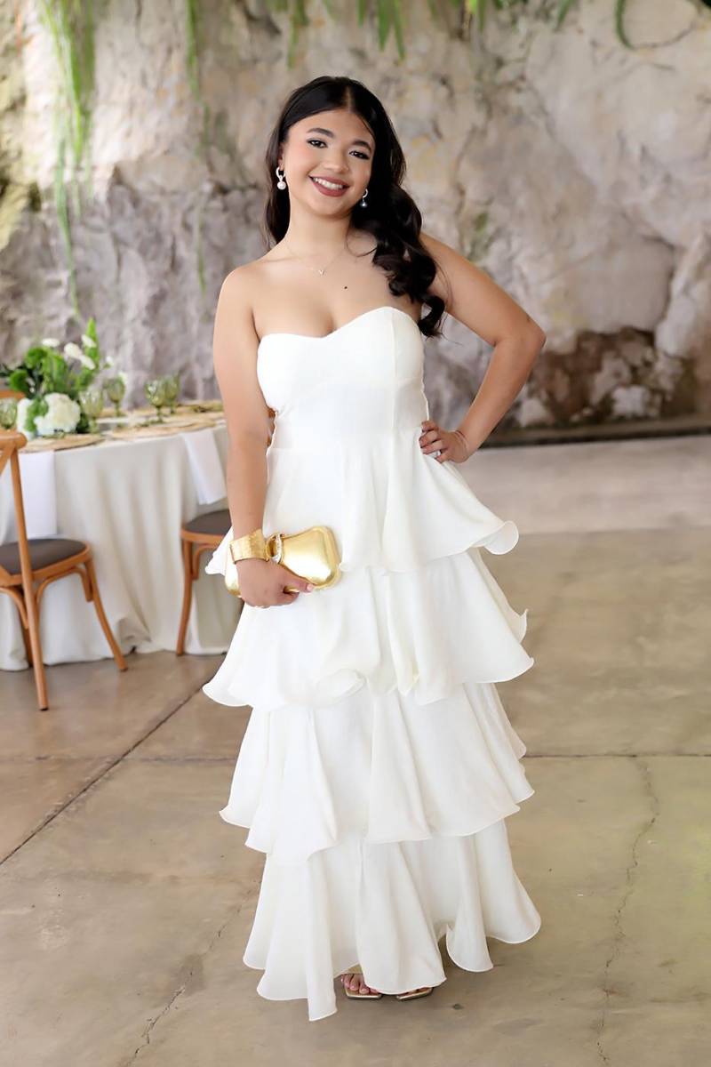 Valeria Anariba. Valeria Anariba.