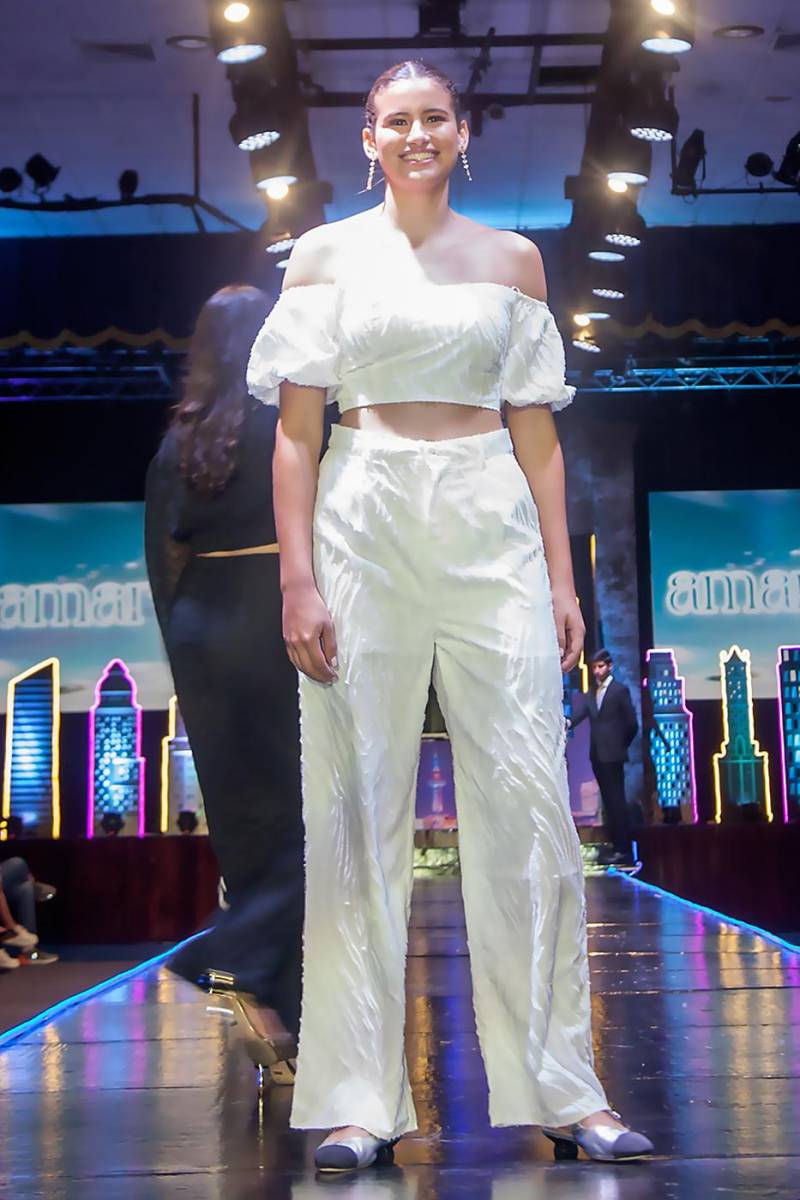 Fashion Show de la EIS 2024