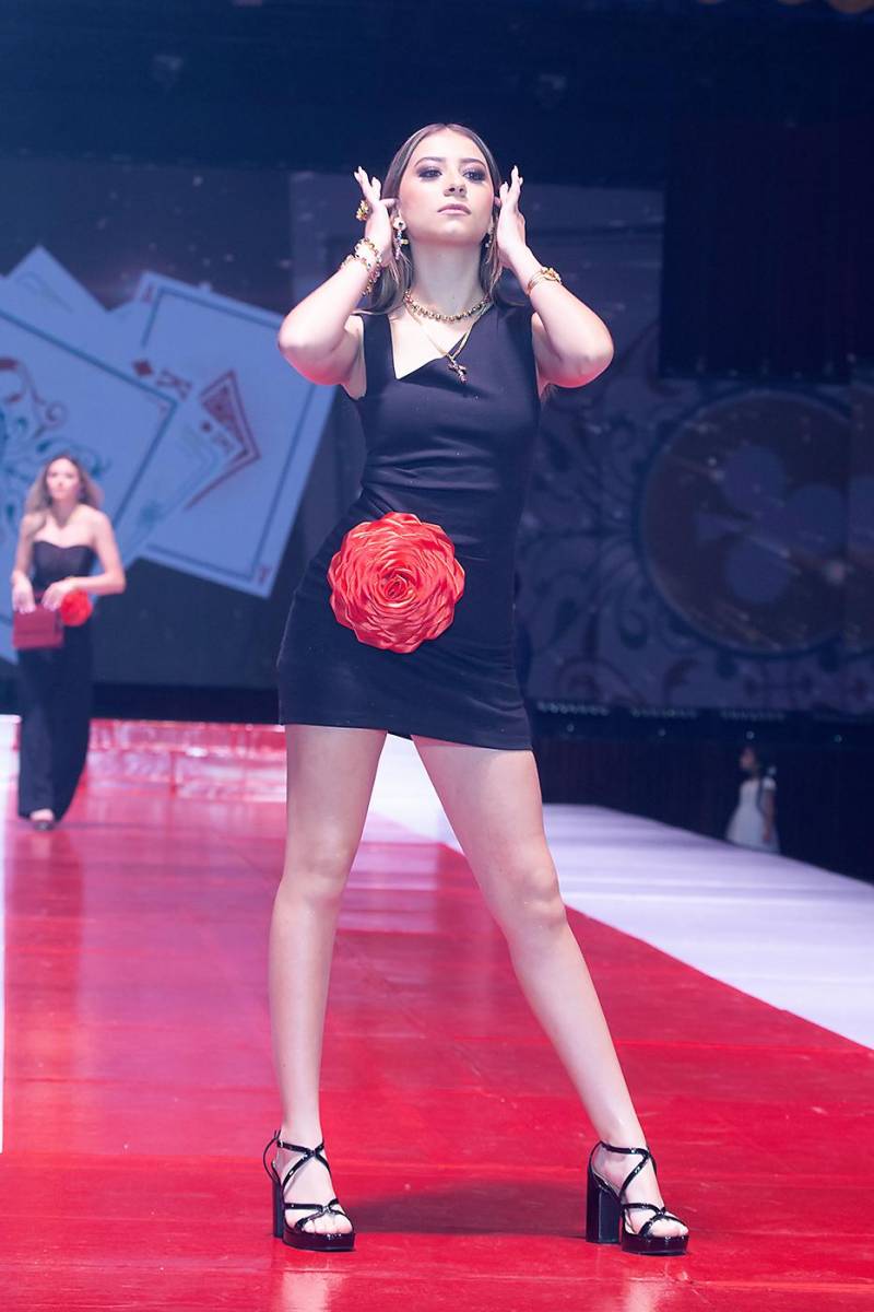 Senior Fashion Show “Ace of Style” de la Escuela Internacional Sampedrana 2025
