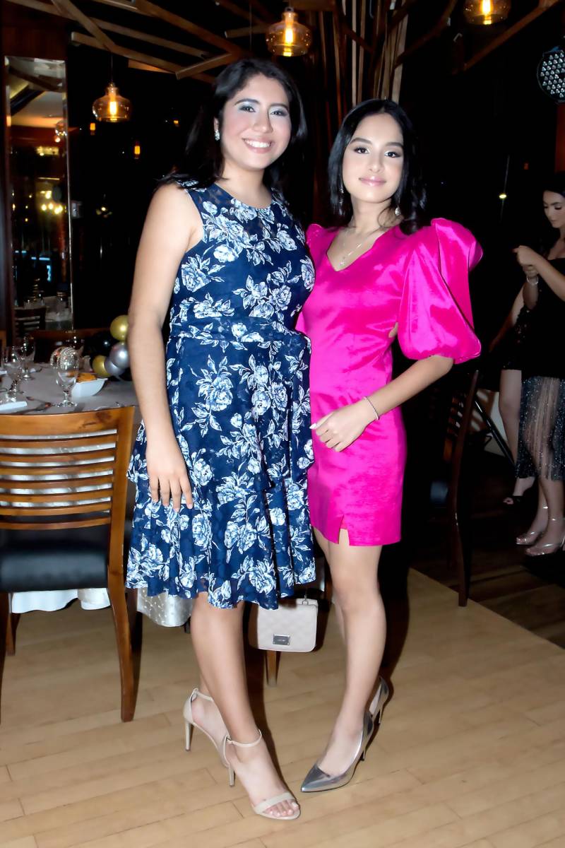 Andrea Posadas y Ana Cwu.