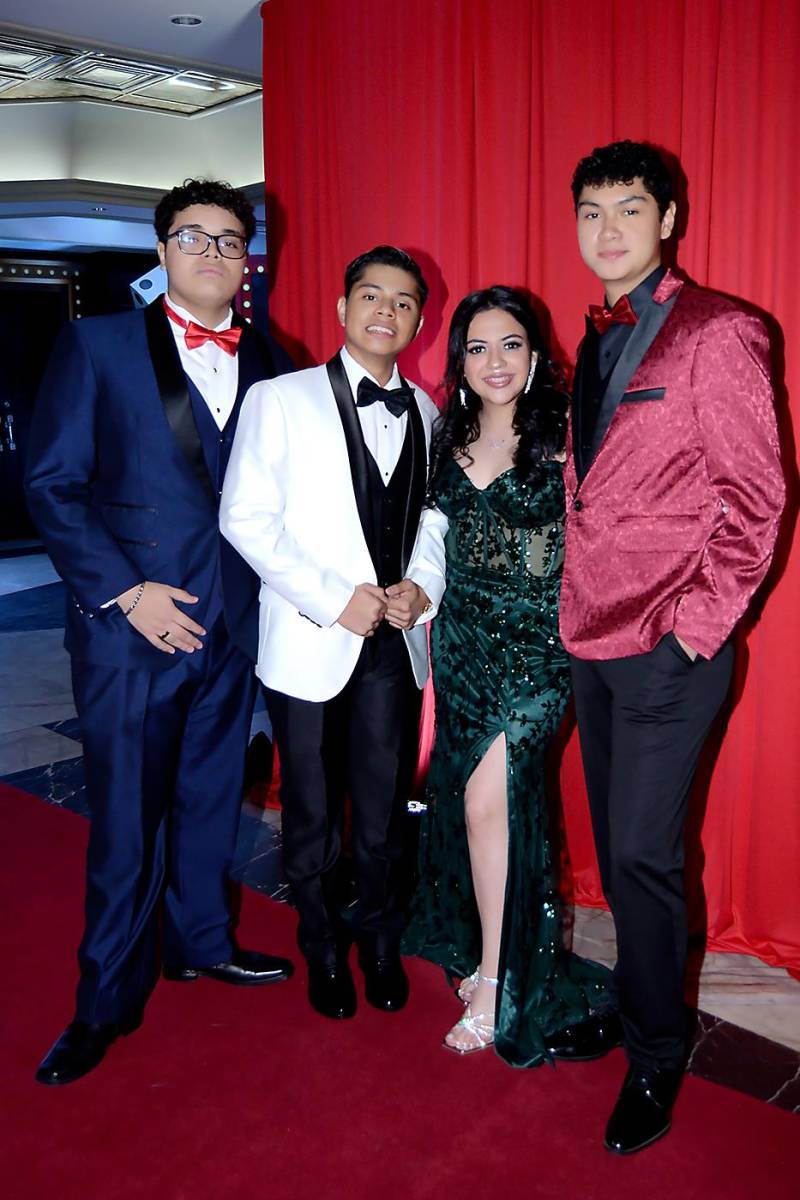 Fiesta de la prom 2024 de England School