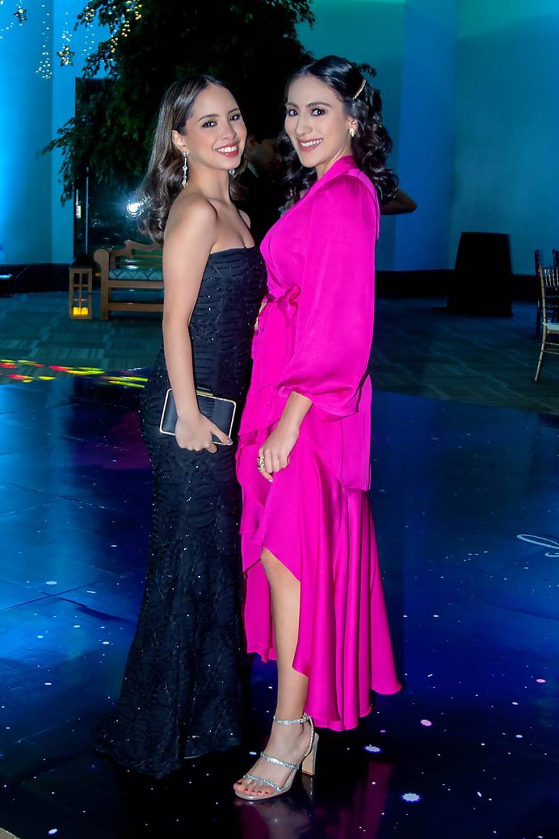 Nathalia Morales y Giovanna Pereira.