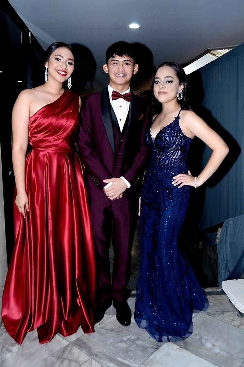 Prom looks de los seniors 2023 de Antares y Aldebaran