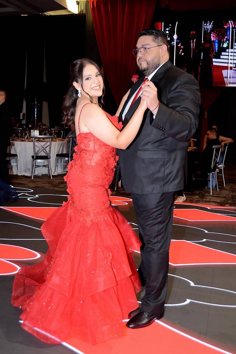Andrea y Carlos Gómez.