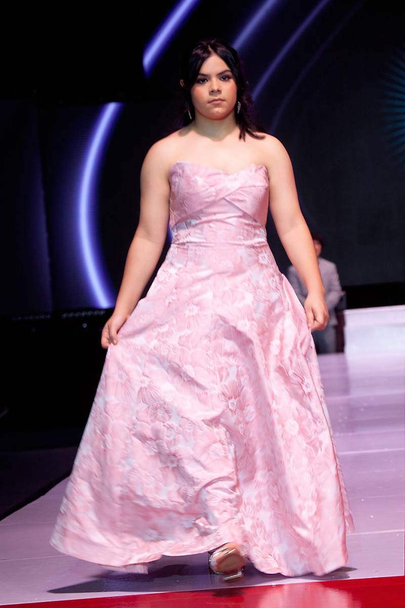 Senior Fashion Show “Ace of Style” de la Escuela Internacional Sampedrana 2025