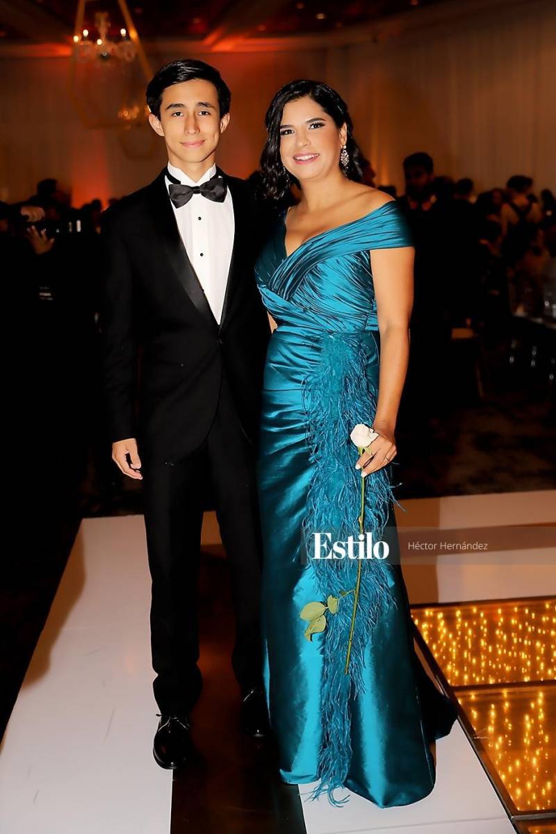 Rafael Pineda y Julie Padilla