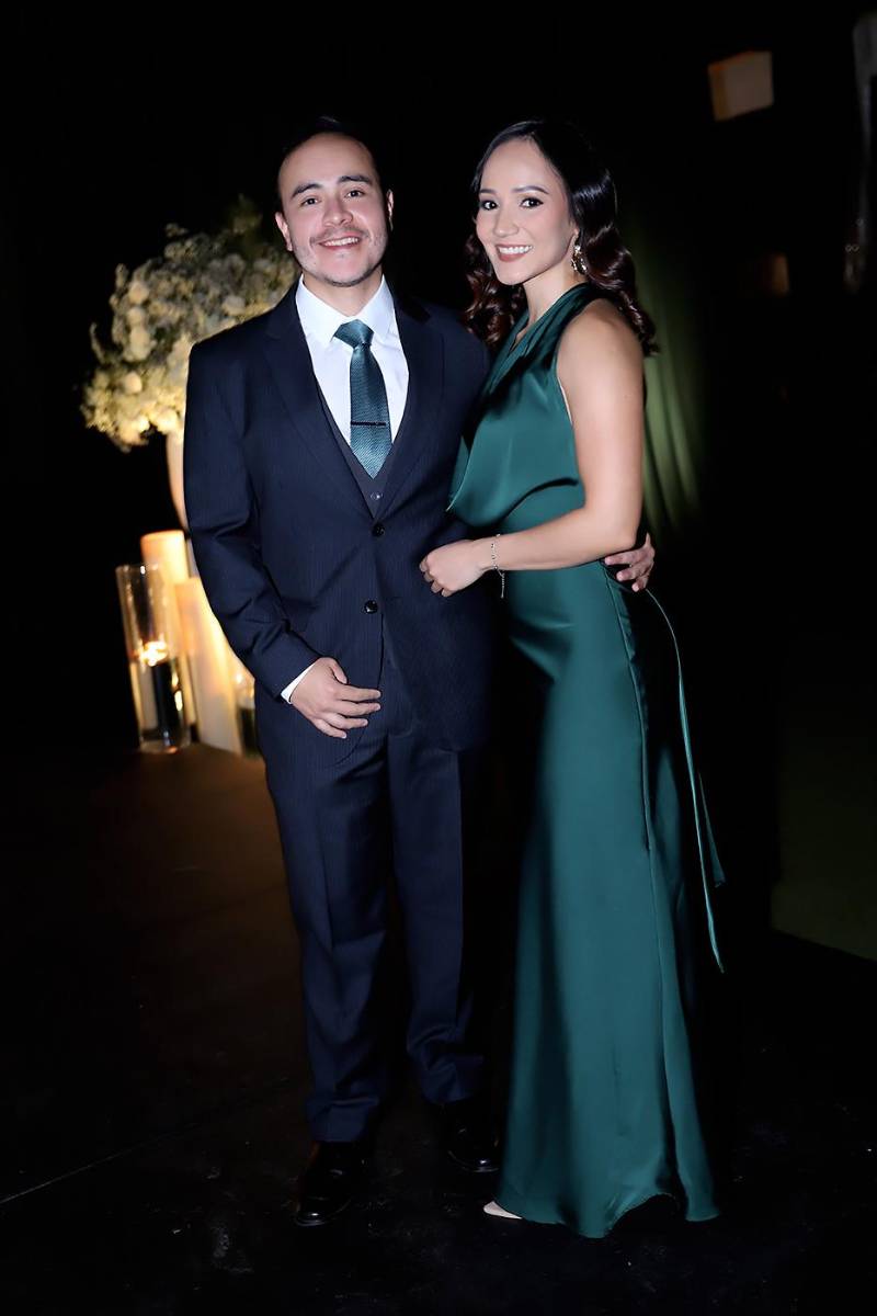 Fiesta nupcial de Allison Rivera y José Armando Erazo