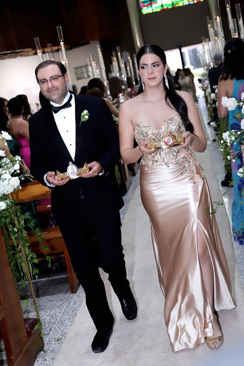 El “sí, acepto” de Victoria Khury y Víctor Kafati
