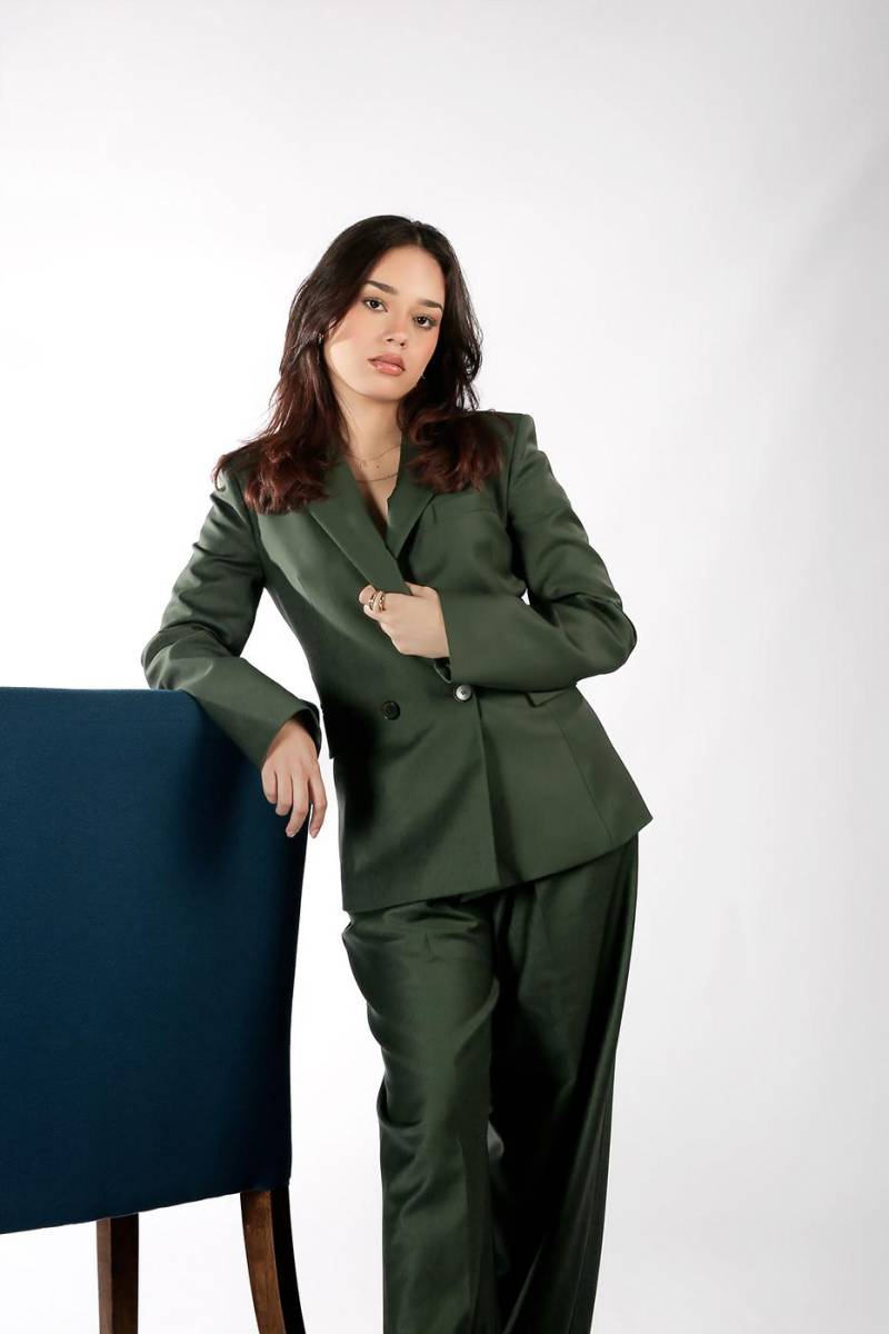 Andrea Rosales presenta Reflejos del Océano en BAC Estilo Moda