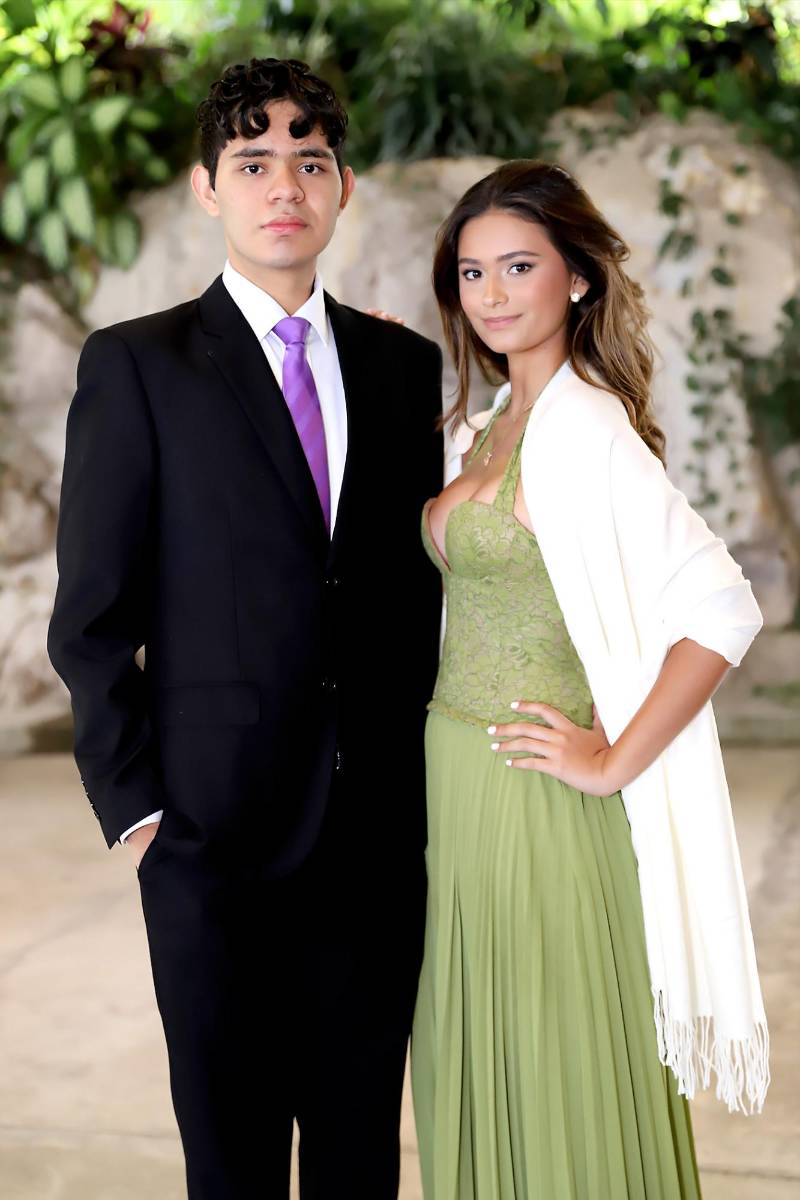 Alejandro Ponce y Camila Salinas.