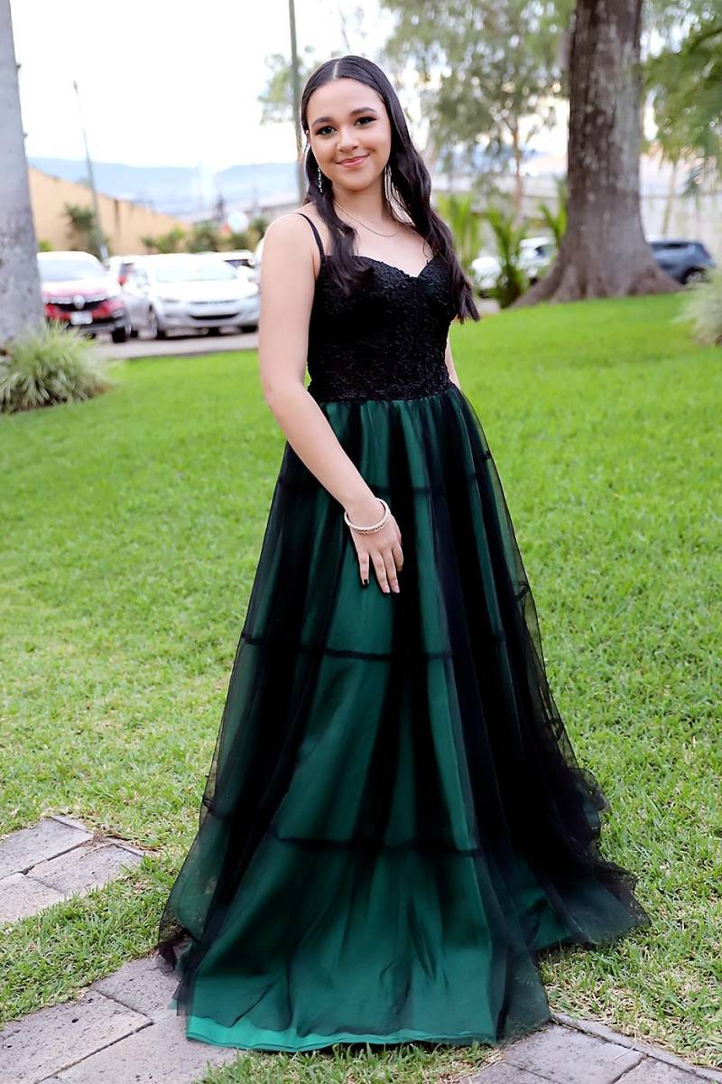 Los looks de la PROM NIGHT 2022 de la Elvel School