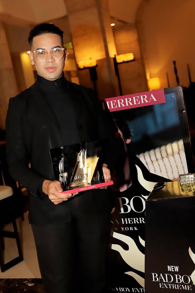 Tequila Night by Estilo &amp; Bad Boy Extreme de Carolina Herrera