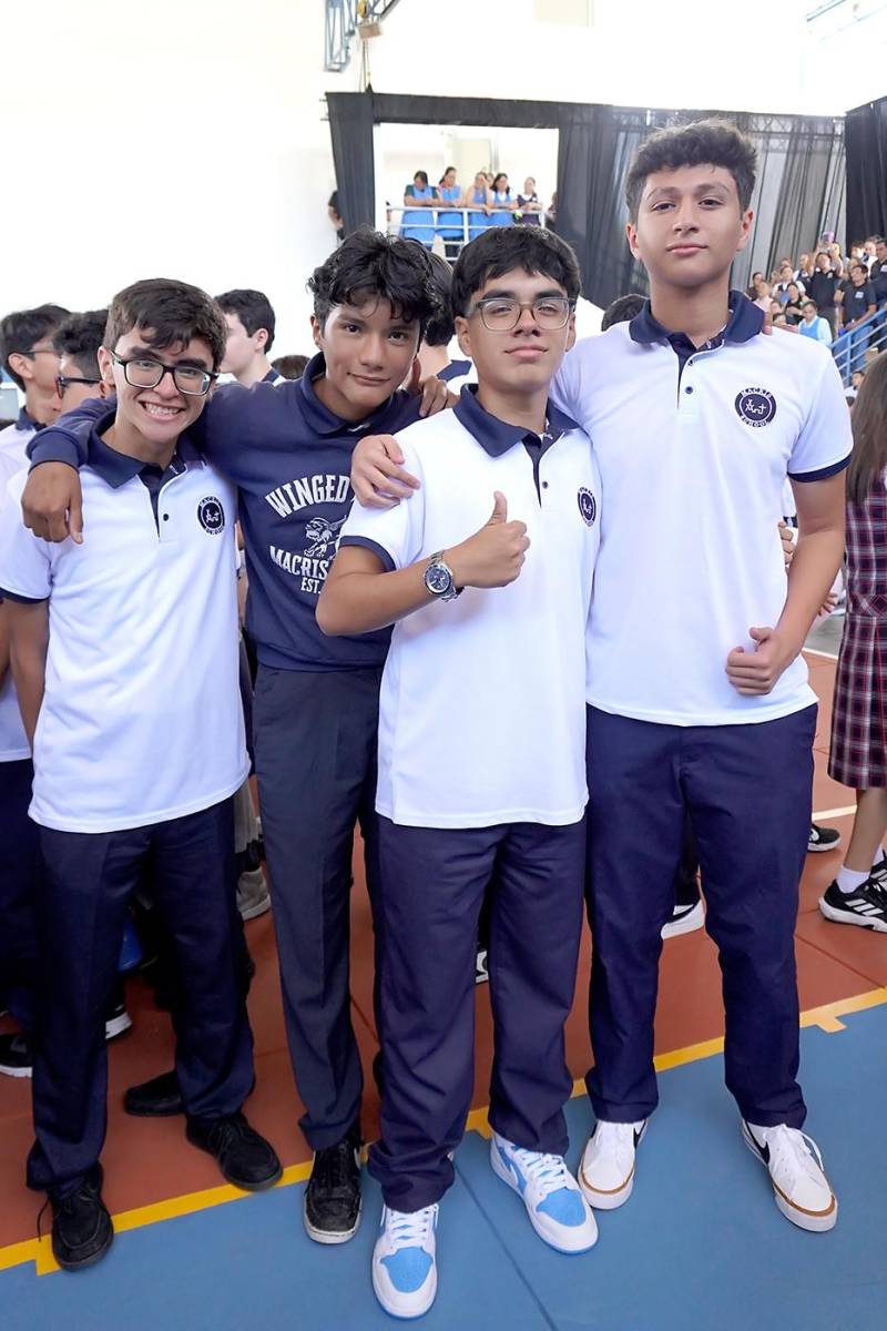 Senior Entrance 2026 de Macris School