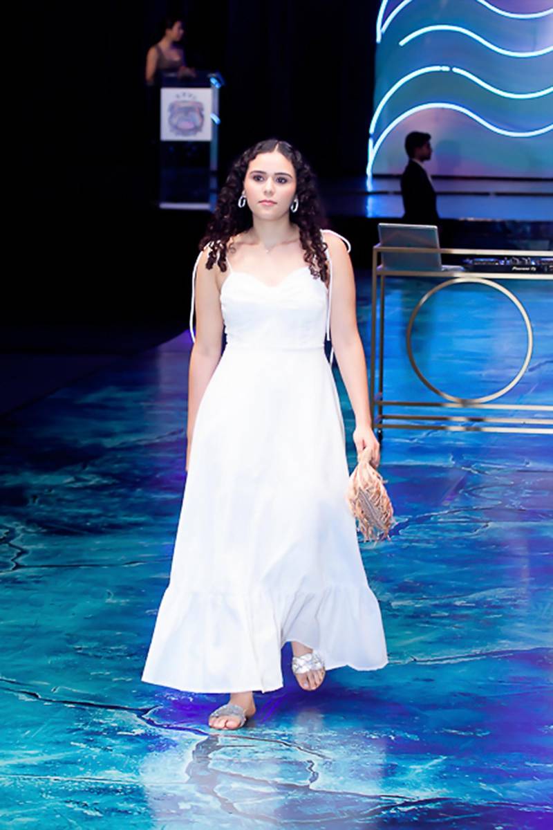 Senior Fashion Show 2026 de la Escuela Internacional Sampedrana, parte 1