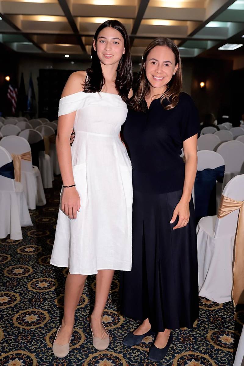 Graduación de los seniors 2024 de Acton Academy
