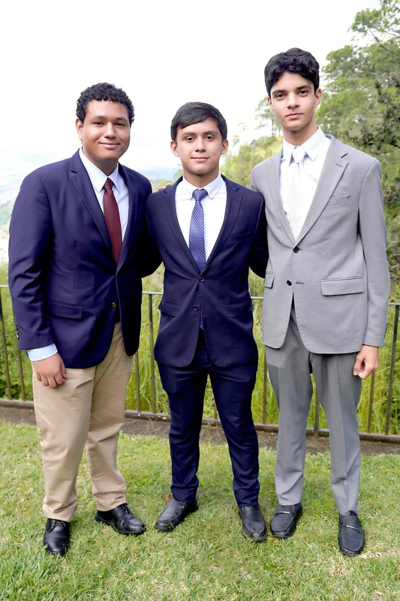 Alejandro Banegas, José Pineda y Daniel Herrera. Alejandro Banegas, José Pineda y Daniel Herrera.