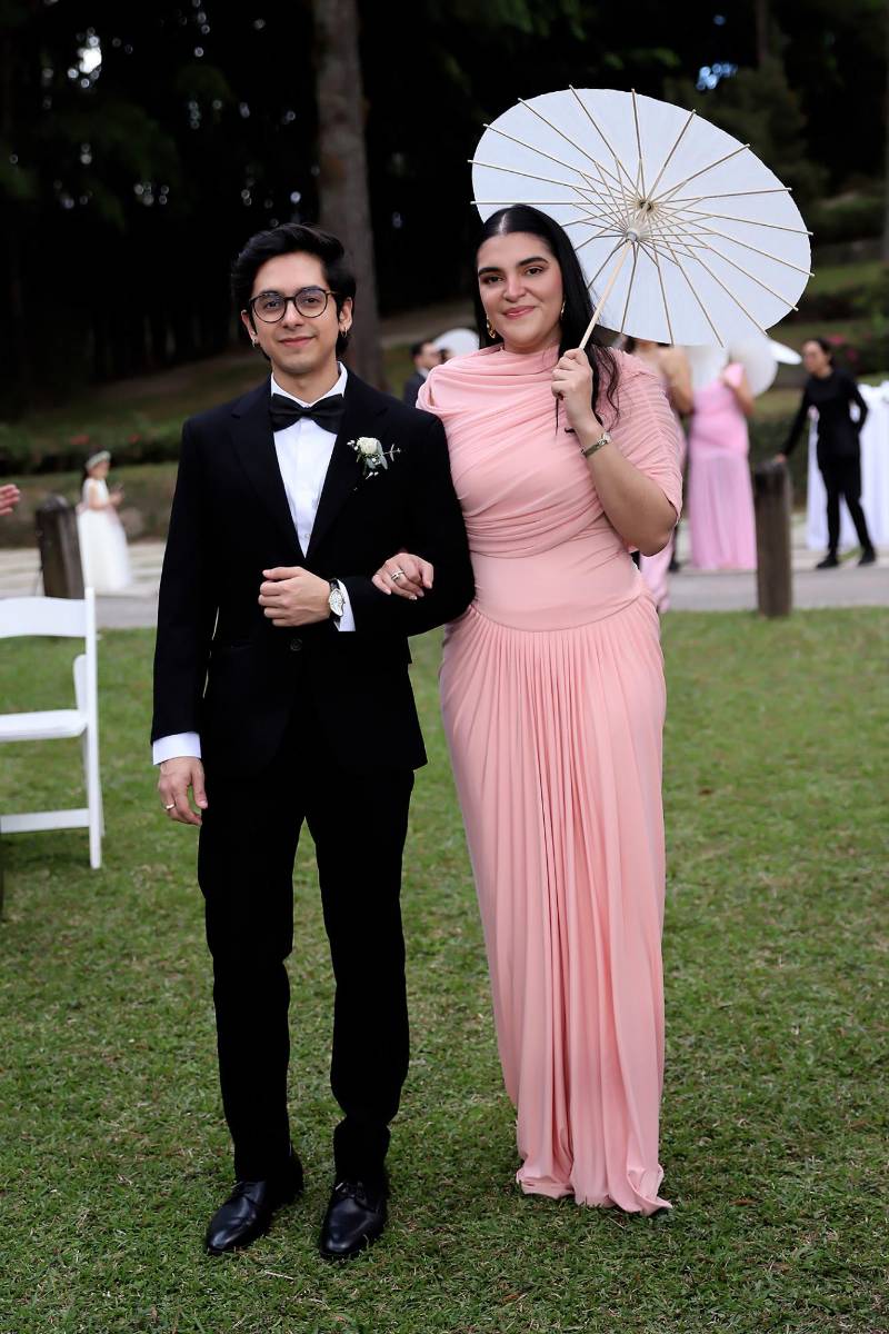 Luis Erazo y Andrea Erazo.