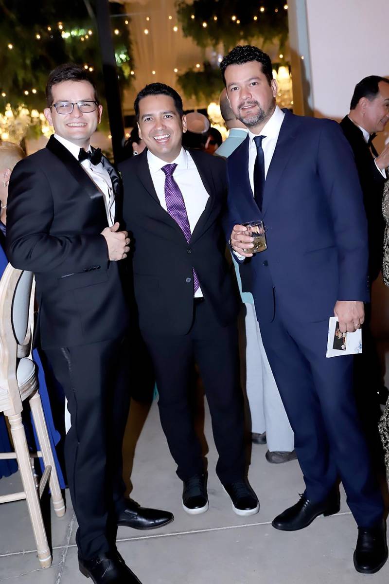 La boda de Iván Wolozny y Jacqueline Bográn