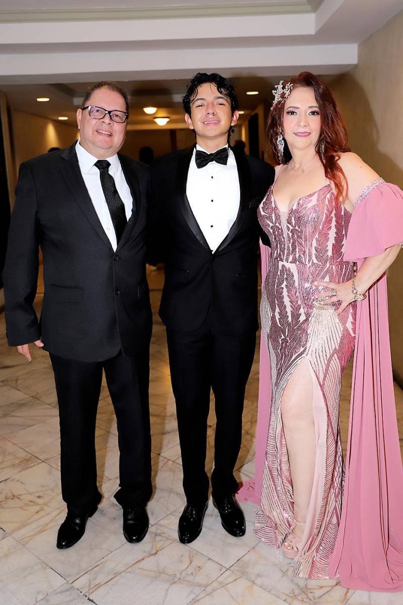 Prom 2024 de DelCampo School