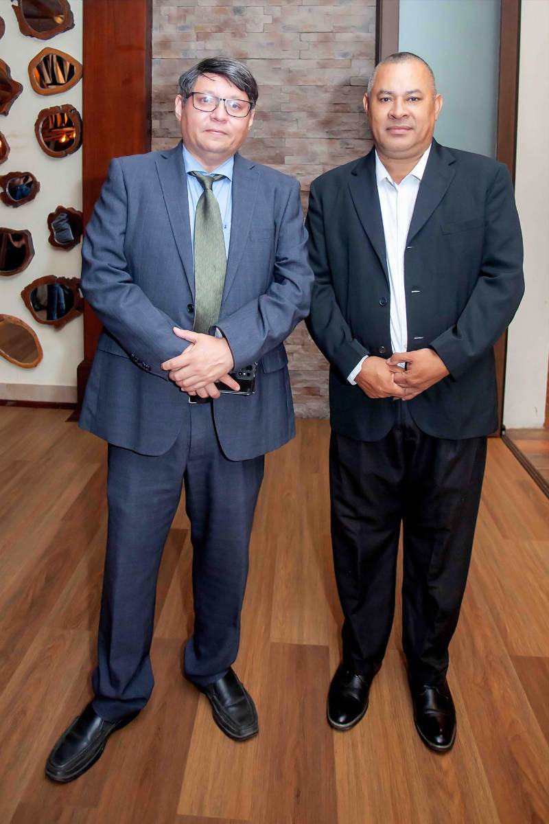 Gesler Lupi y Tito Serrano.