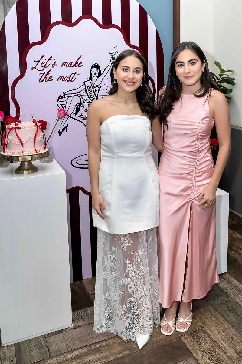 Andrea Jordán con Pilar Jordán.