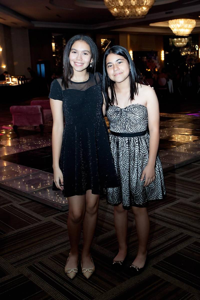 Camila Meza y Alessandra Cueva.