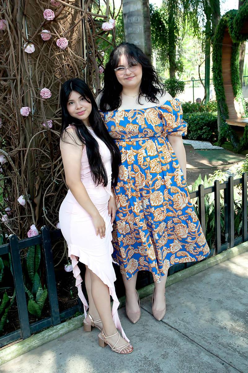 Bella Ramos y Allison Aguilar