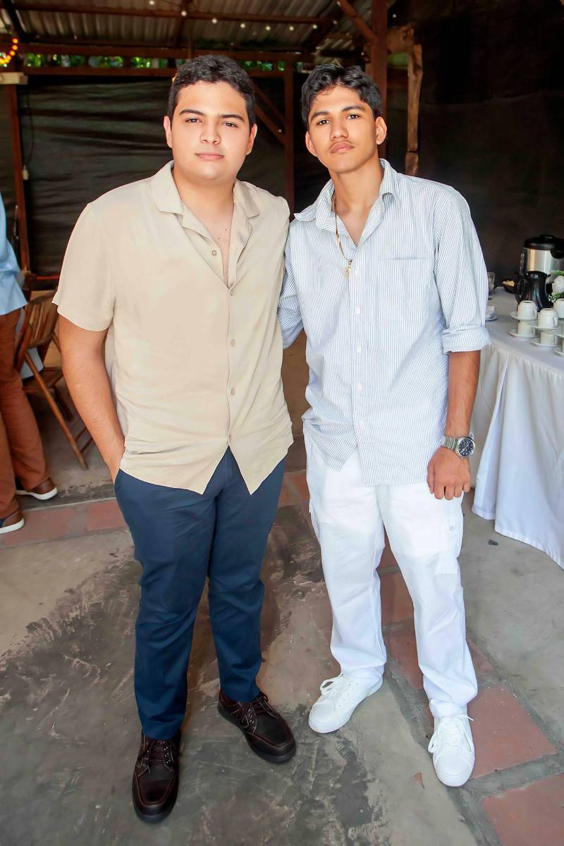 Andrea Castellanos y Joel Veliz