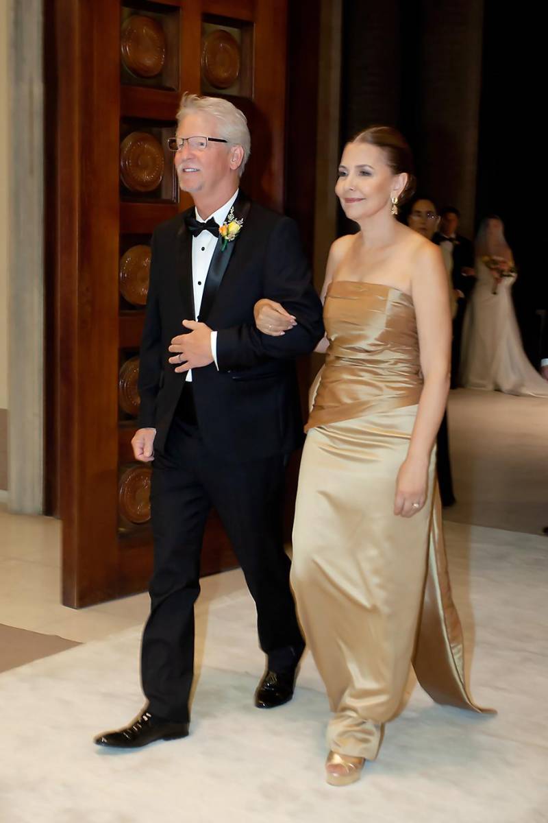 Así fue la boda religiosa de Gregory Hein y Beatriz Barletta