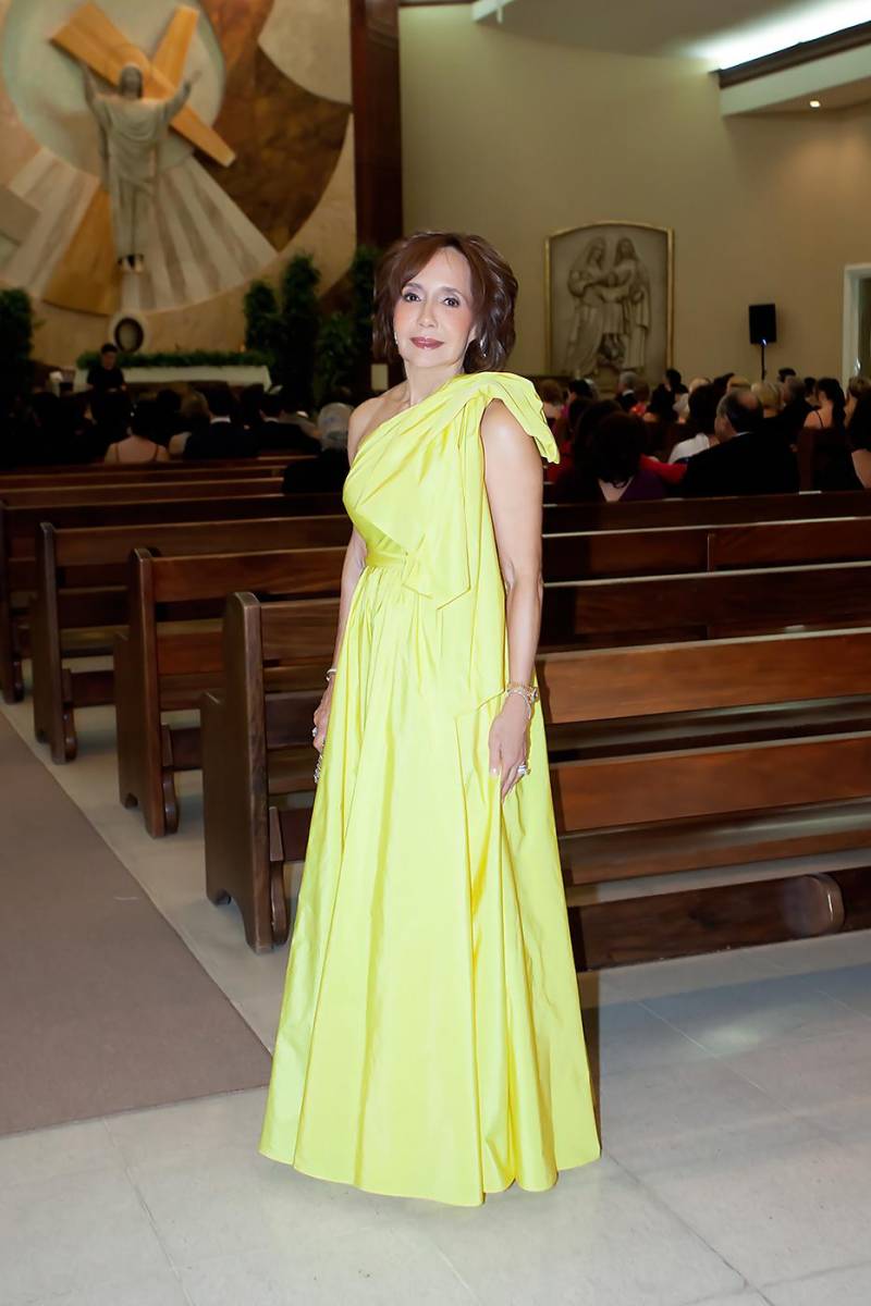 Patricia Flores