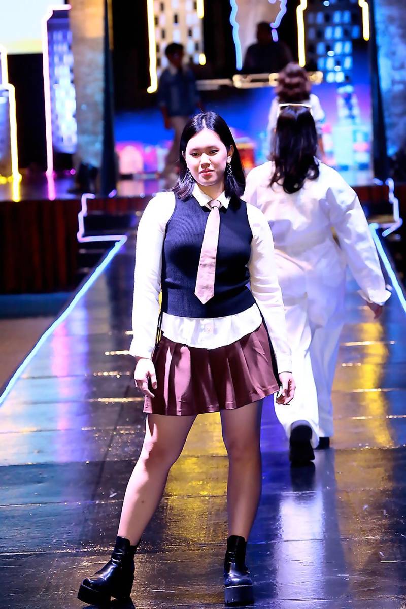 Fashion Show de la EIS 2024