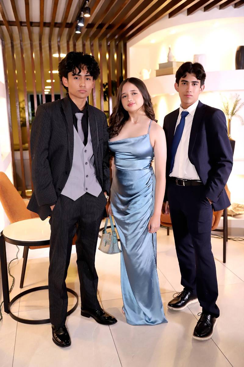 Rodrigo Castellanos, Rebeca Medina y Santiago Centeno.