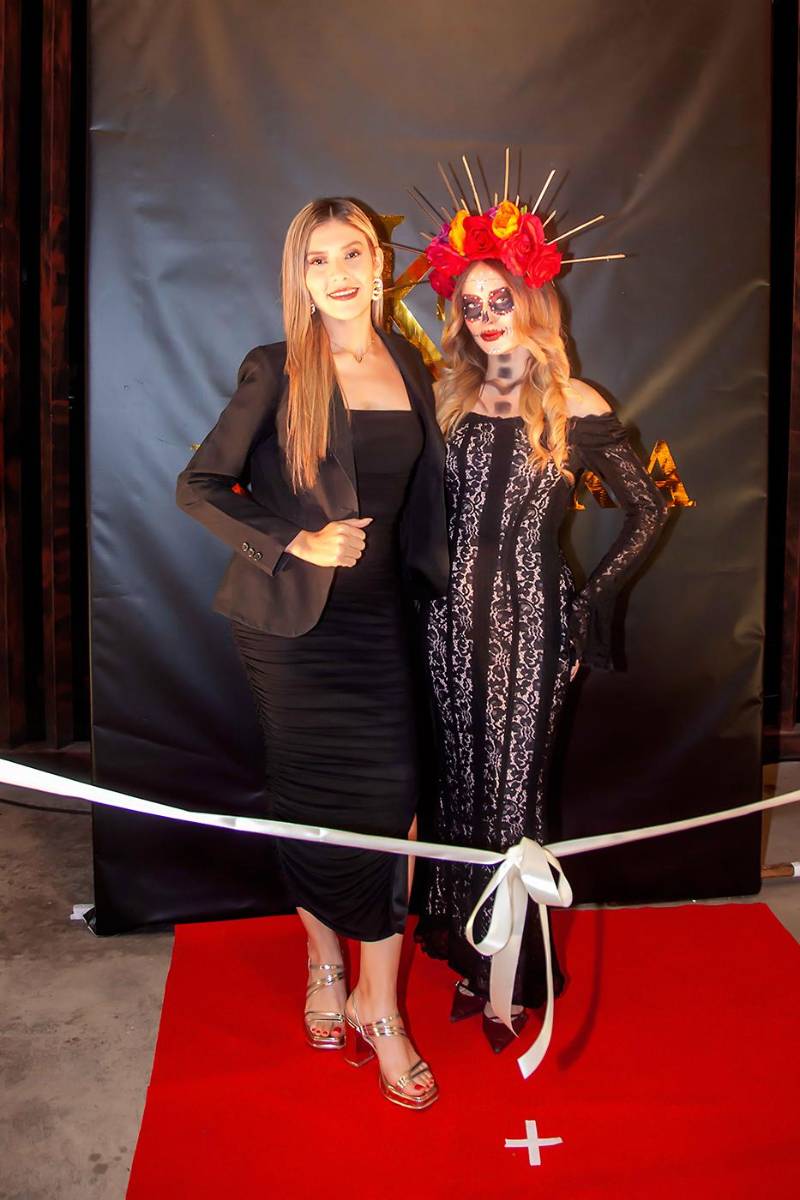 Olga Castillo y Jennifer Cáceres. 