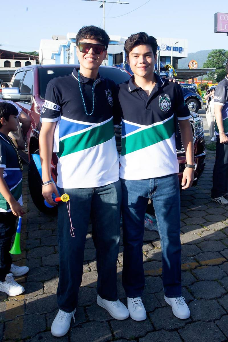 Luis Obando y Mario Larios.