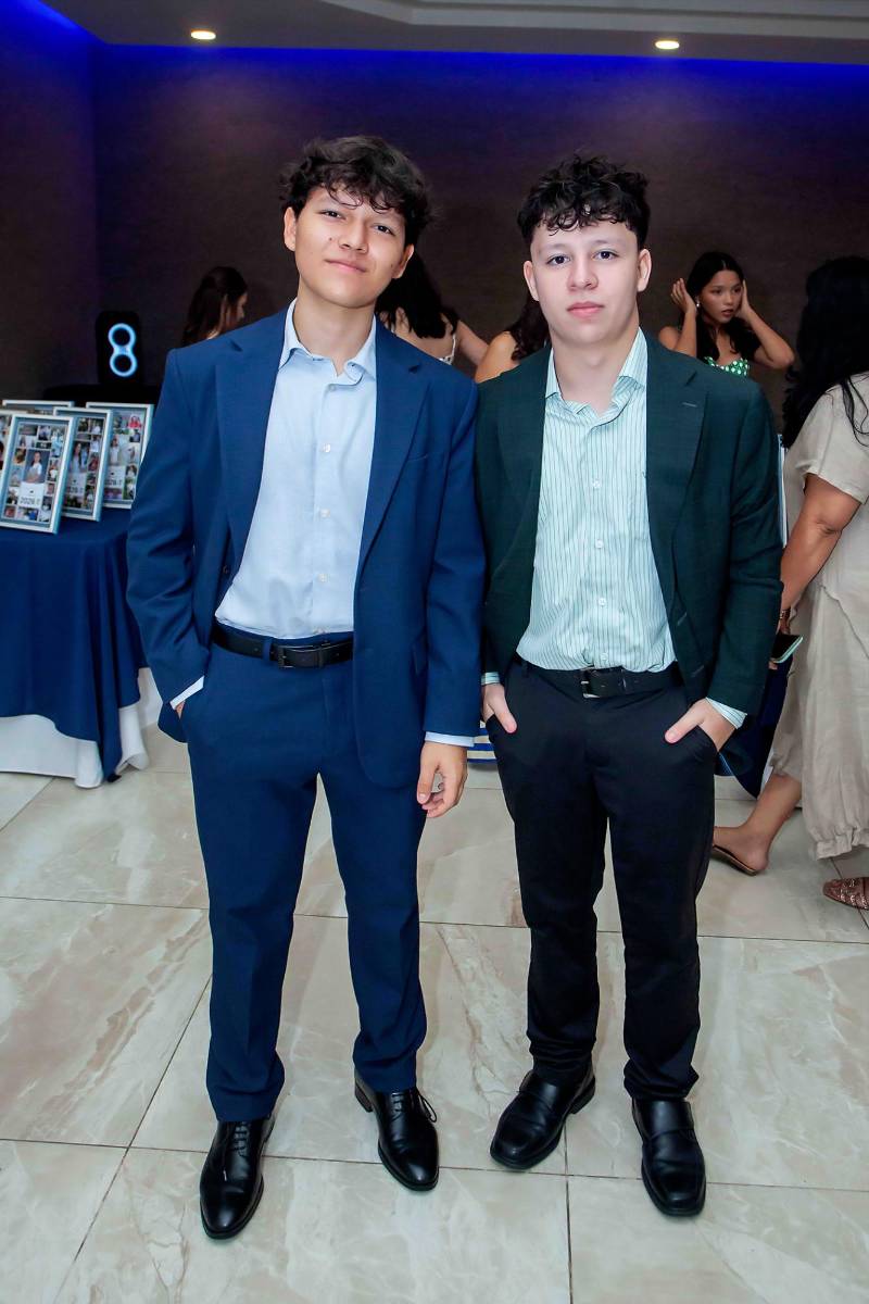 Santiago Valenzuela y Josué Schultz