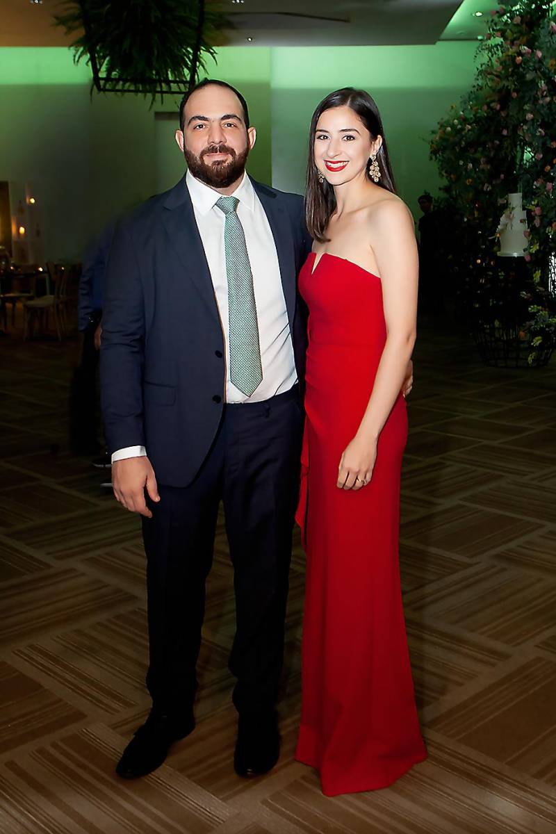 Jorge y Alexa Chinchilla de Kattan.
